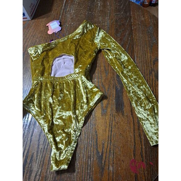 New Small Fabletic Yitty Olive Juice Plusshin Asymmetrical Bodysuit One Shoulder - Picture 10 of 10